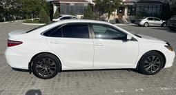 Toyota Camry 2015 года за 8 600 000 тг. в Актау – фото 4