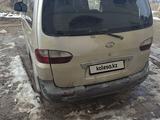 Hyundai Starex 2003 годаfor3 000 000 тг. в Алматы – фото 3