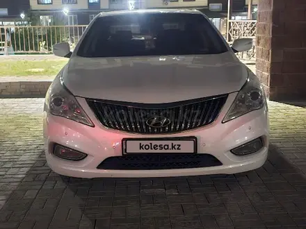 Hyundai Grandeur 2011 года за 7 800 000 тг. в Шымкент – фото 2