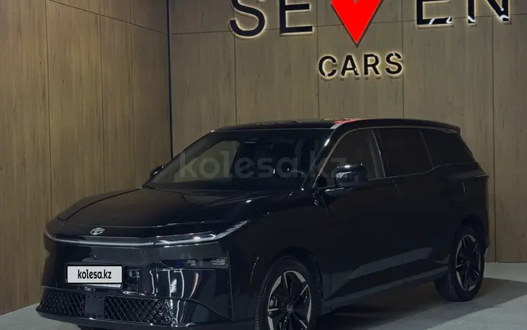 Toyota bZ3X 2025 года за 12 000 000 тг. в Алматы