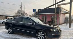 Volkswagen Passat 2005 годаүшін4 000 000 тг. в Алматы – фото 2