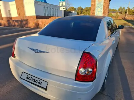 Chrysler 300C 2005 года за 4 800 000 тг. в Астана – фото 3