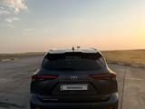 Toyota Highlander 2022 года за 23 500 000 тг. в Шымкент – фото 2
