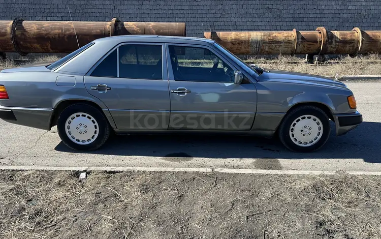 Mercedes-Benz E 200 1990 года за 1 650 000 тг. в Туркестан