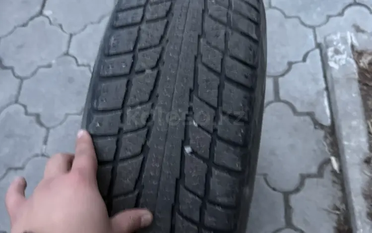 Диск с резиной зимние подайдет хайлюкс, делика, Монтеро спорт за 100 000 тг. в Алматы