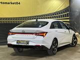 Hyundai Elantra 2023 года за 11 950 000 тг. в Актобе – фото 4