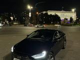 Hyundai Elantra 2018 годаүшін8 200 000 тг. в Алматы