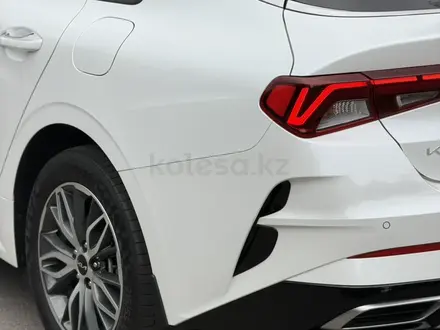 Kia K5 2023 года за 11 500 000 тг. в Алматы – фото 7