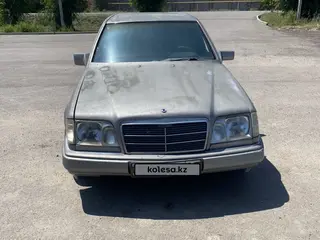 Mercedes-Benz E 280