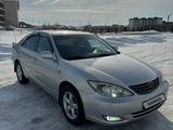 Toyota Camry 2003 года за 5 700 000 тг. в Усть-Каменогорск – фото 3