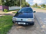 Volkswagen Passat 1993 годаfor780 000 тг. в Кокшетау