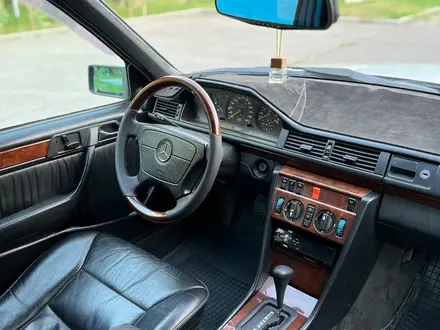 Mercedes-Benz E 280 1993 года за 3 200 000 тг. в Алматы – фото 47