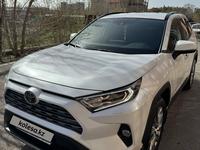 Toyota RAV4 2020 года за 18 000 000 тг. в Караганда