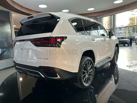 Lexus LX 700h 2025 года за 73 000 000 тг. в Алматы – фото 4