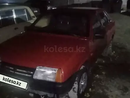 ВАЗ (Lada) 21099 1993 года за 950 000 тг. в Семей