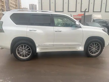 Toyota Land Cruiser Prado 2012 года за 15 500 000 тг. в Астана – фото 9