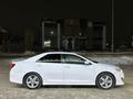 Toyota Camry 2013 года за 5 200 000 тг. в Актобе – фото 2