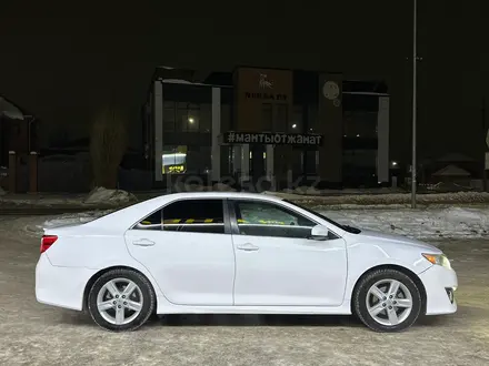 Toyota Camry 2013 года за 5 200 000 тг. в Актобе – фото 2