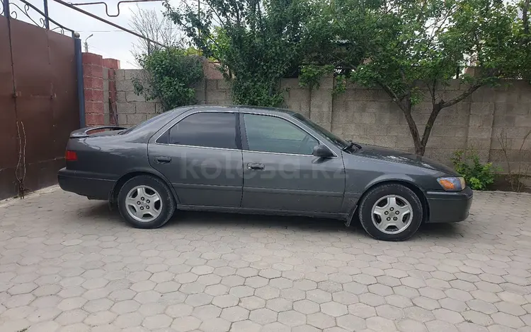 Toyota Camry 2000 годаүшін3 200 000 тг. в Тараз