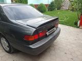 Toyota Camry 2000 годаүшін3 400 000 тг. в Тараз – фото 3