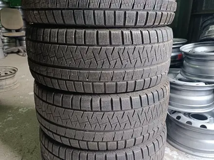 245/45R17 Pirelli Ice Asimmetricoүшін100 000 тг. в Алматы