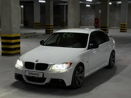 BMW 320 2010 года за 6 500 000 тг. в Шымкент
