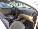 Hyundai Sonata 2012 года за 6 800 000 тг. в Актобе – фото 5