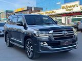 Toyota Land Cruiser 2019 года за 42 800 000 тг. в Астана