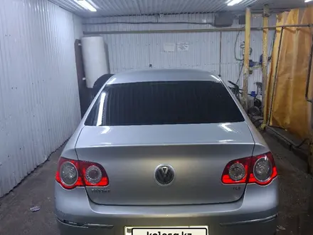 Volkswagen Passat 2008 года за 2 500 000 тг. в Алматы – фото 2