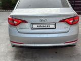 Hyundai Sonata 2017 годаүшін7 000 000 тг. в Шымкент – фото 3