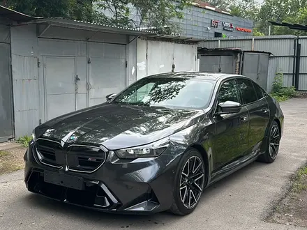 BMW M5 2025 года за 87 500 000 тг. в Алматы