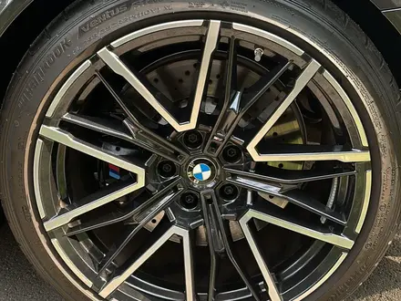 BMW M5 2025 года за 87 500 000 тг. в Алматы – фото 26