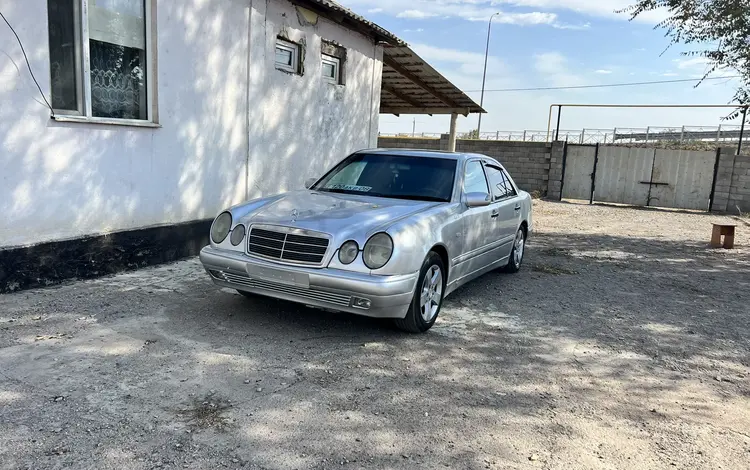 Mercedes-Benz E 320 1999 годаfor3 750 000 тг. в Шу