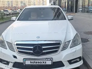 Mercedes-Benz E-Class, 2010