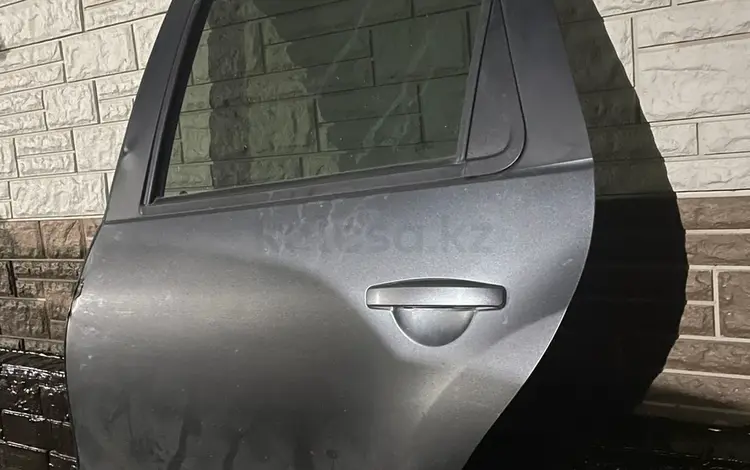 Дверь задняя левая Nissan terrano d10 за 6 428 тг. в Астана