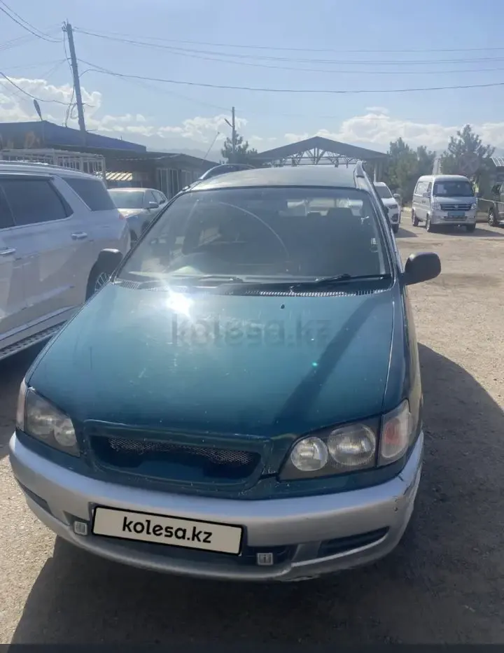 Toyota Ipsum, 1996