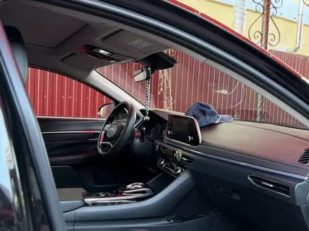 Hyundai Sonata 2023 года за 12 000 000 тг. в Уральск – фото 5