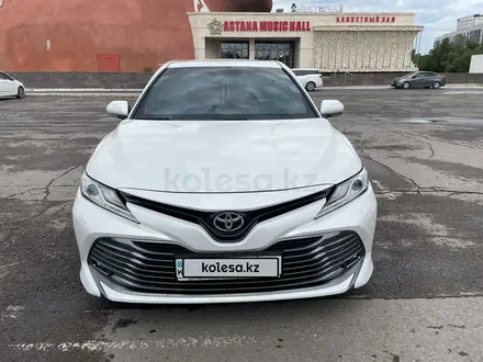 Toyota Camry 2019 года за 14 800 000 тг. в Астана – фото 6