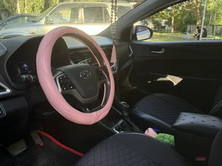 Hyundai Accent 2018 года за 7 400 000 тг. в Усть-Каменогорск – фото 8