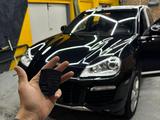 Porsche Cayenne 2007 года за 8 000 000 тг. в Костанай – фото 2