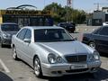 Mercedes-Benz E 320 2000 года за 5 500 000 тг. в Алматы – фото 2
