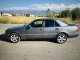 Mercedes-Benz C 200 1995 года за 2 100 000 тг. в Алматы – фото 4