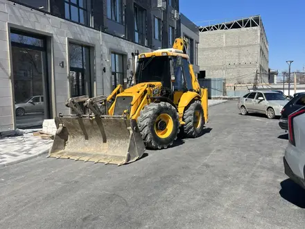 JCB  4CX 2000 года за 18 000 000 тг. в Тараз