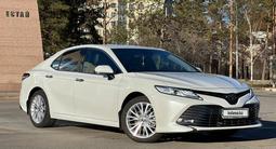 Toyota Camry 2020 года за 15 300 000 тг. в Павлодар