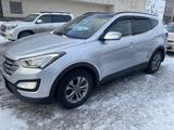 Hyundai Santa Fe 2015 года за 11 000 000 тг. в Астана – фото 3