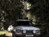 Land Rover Discovery 2004 года за 7 000 000 тг. в Алматы