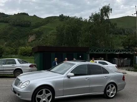 Mercedes-Benz E 320 2003 года за 4 900 000 тг. в Алматы – фото 3