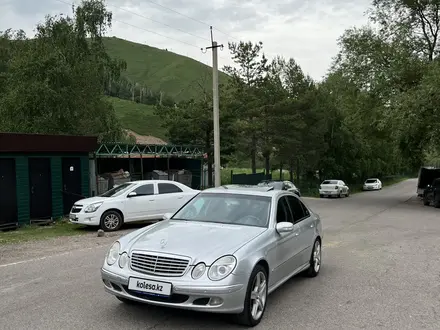 Mercedes-Benz E 320 2003 года за 4 900 000 тг. в Алматы