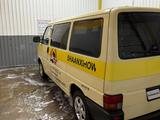 Volkswagen Transporter 1994 года за 2 300 000 тг. в Караганда – фото 2