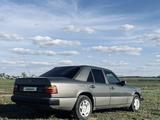 Mercedes-Benz E 200 1990 годаүшін2 400 000 тг. в Караганда – фото 4